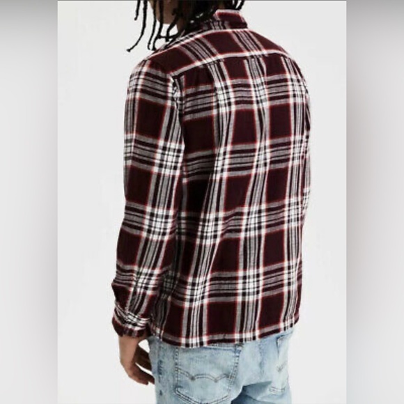 AMERICAN EAGLE Plaid Button Down Flannel - Picture 2 of 5